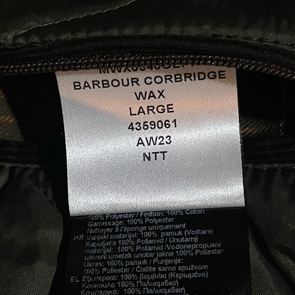 Barbour Corbridge Water Resistant Waxed Cotton Jacket - Picture 7 of 9